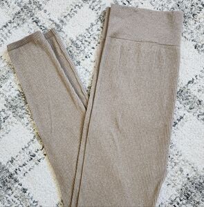 H&M Seamless Maternity Leggings